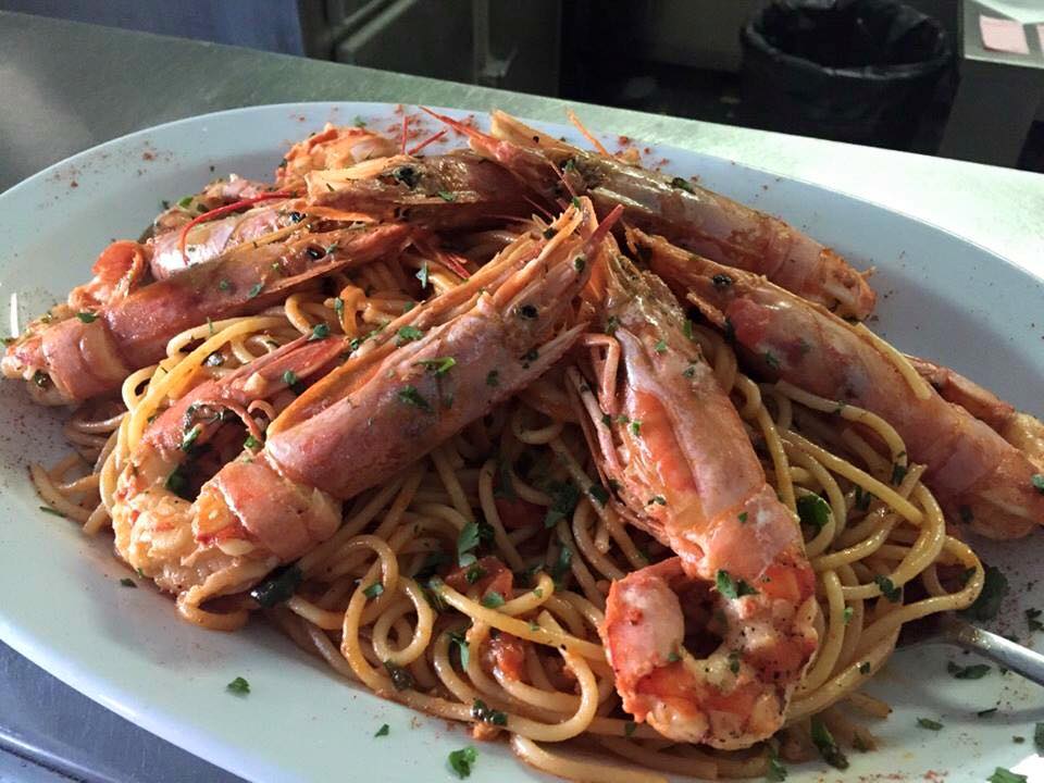 Γαριδομακαρονάδα 