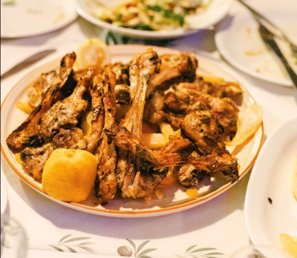 Παϊδάκια αρνί μερίδα 